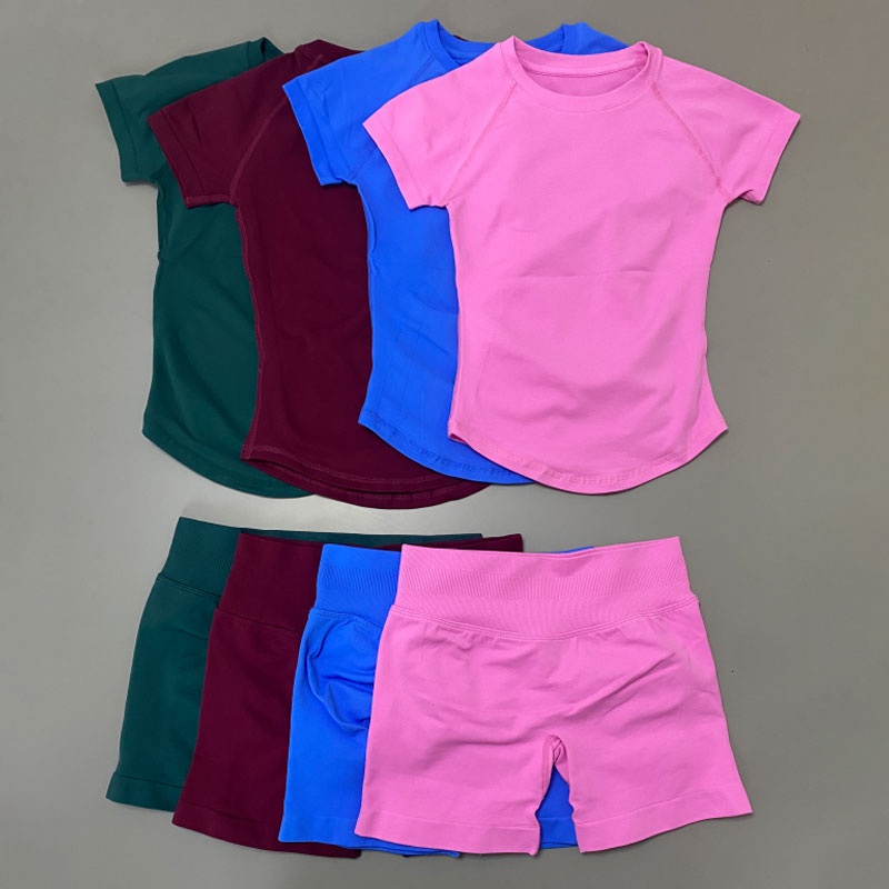 Set Yoga da Donna a Maniche Co - Yoga Fitness Logo recensione e prezzo